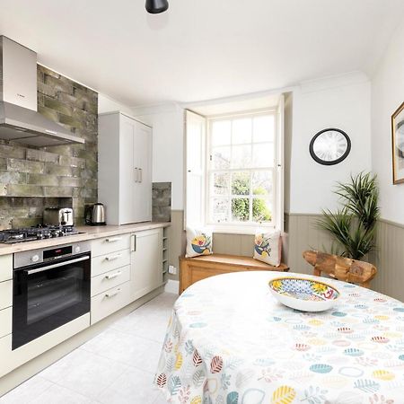 Joivy Beautiful Apartment, Private Garden, Calton Hill EDI Buitenkant foto