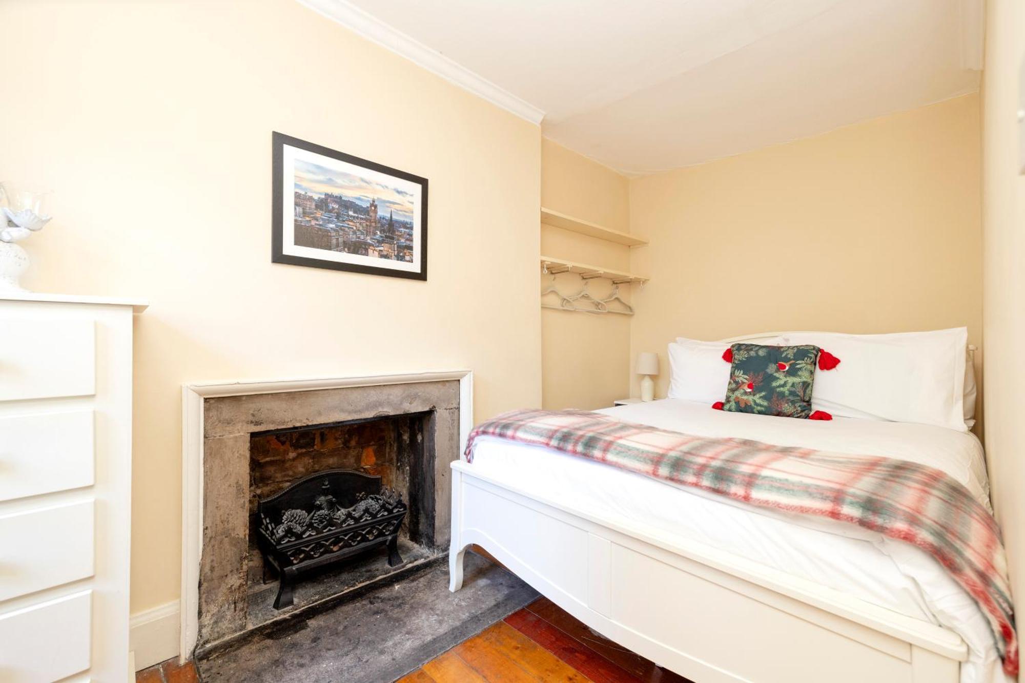 Joivy Beautiful Apartment, Private Garden, Calton Hill EDI Buitenkant foto