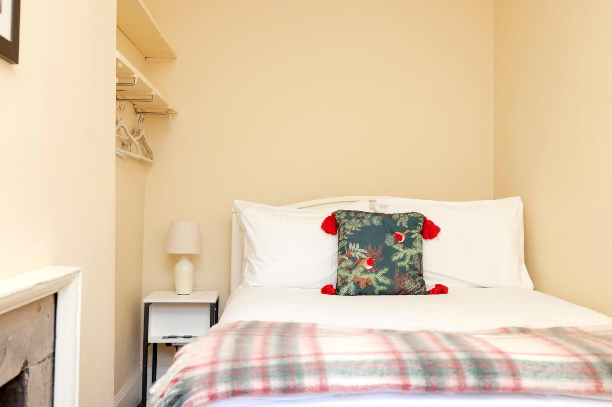 Joivy Beautiful Apartment, Private Garden, Calton Hill EDI Buitenkant foto