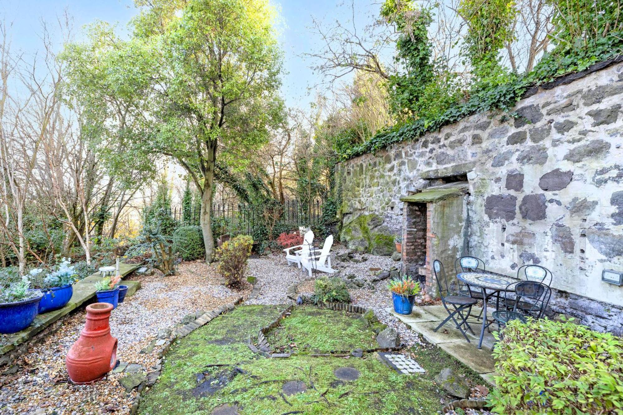 Joivy Beautiful Apartment, Private Garden, Calton Hill EDI Buitenkant foto