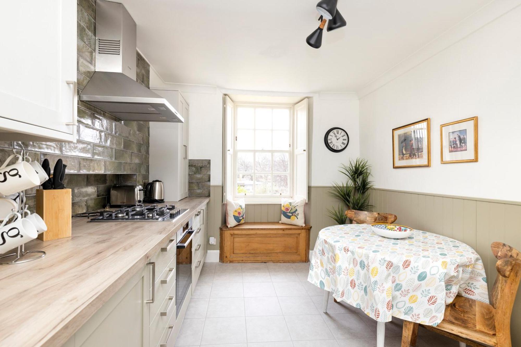 Joivy Beautiful Apartment, Private Garden, Calton Hill EDI Buitenkant foto