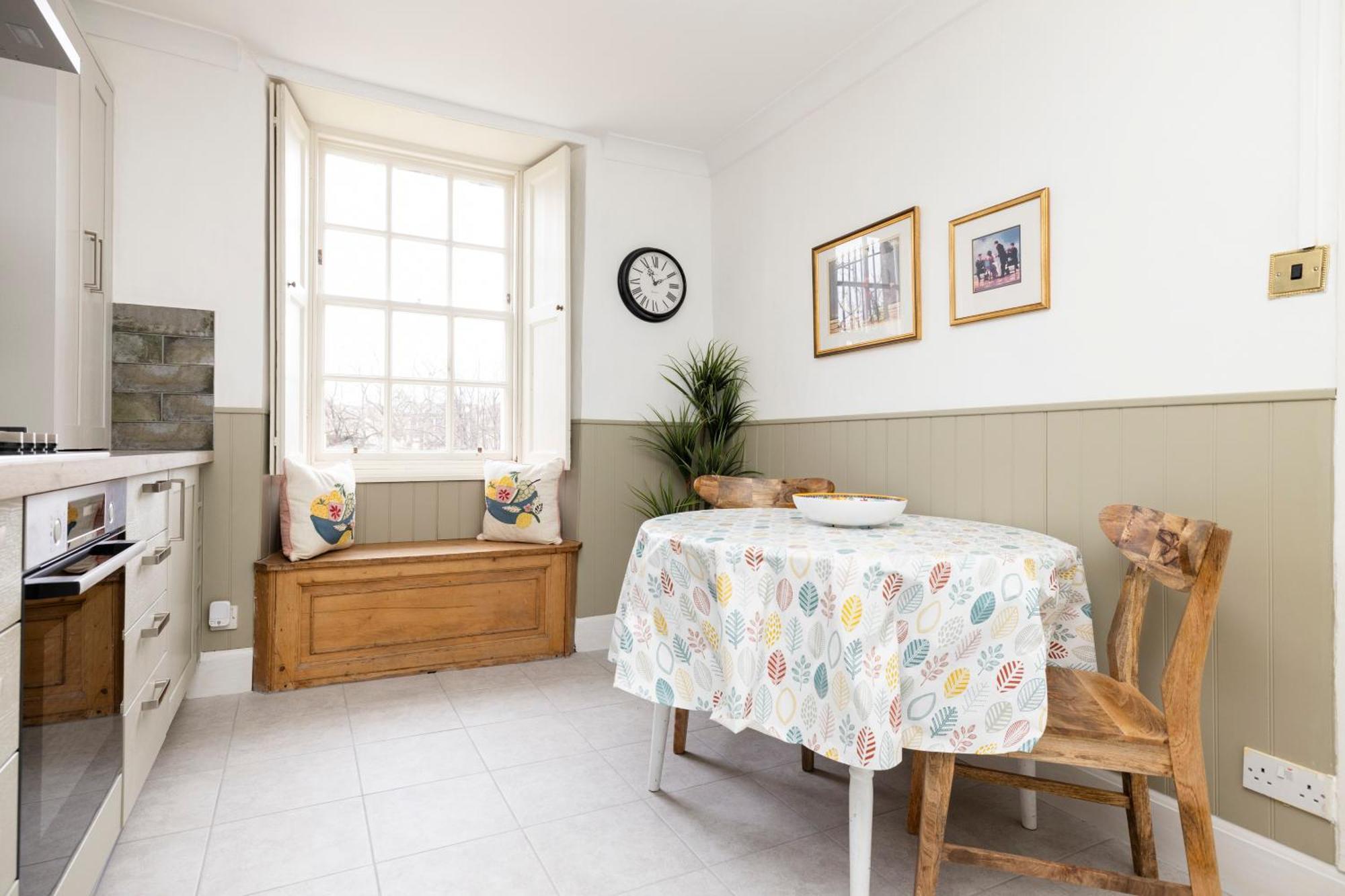 Joivy Beautiful Apartment, Private Garden, Calton Hill EDI Buitenkant foto